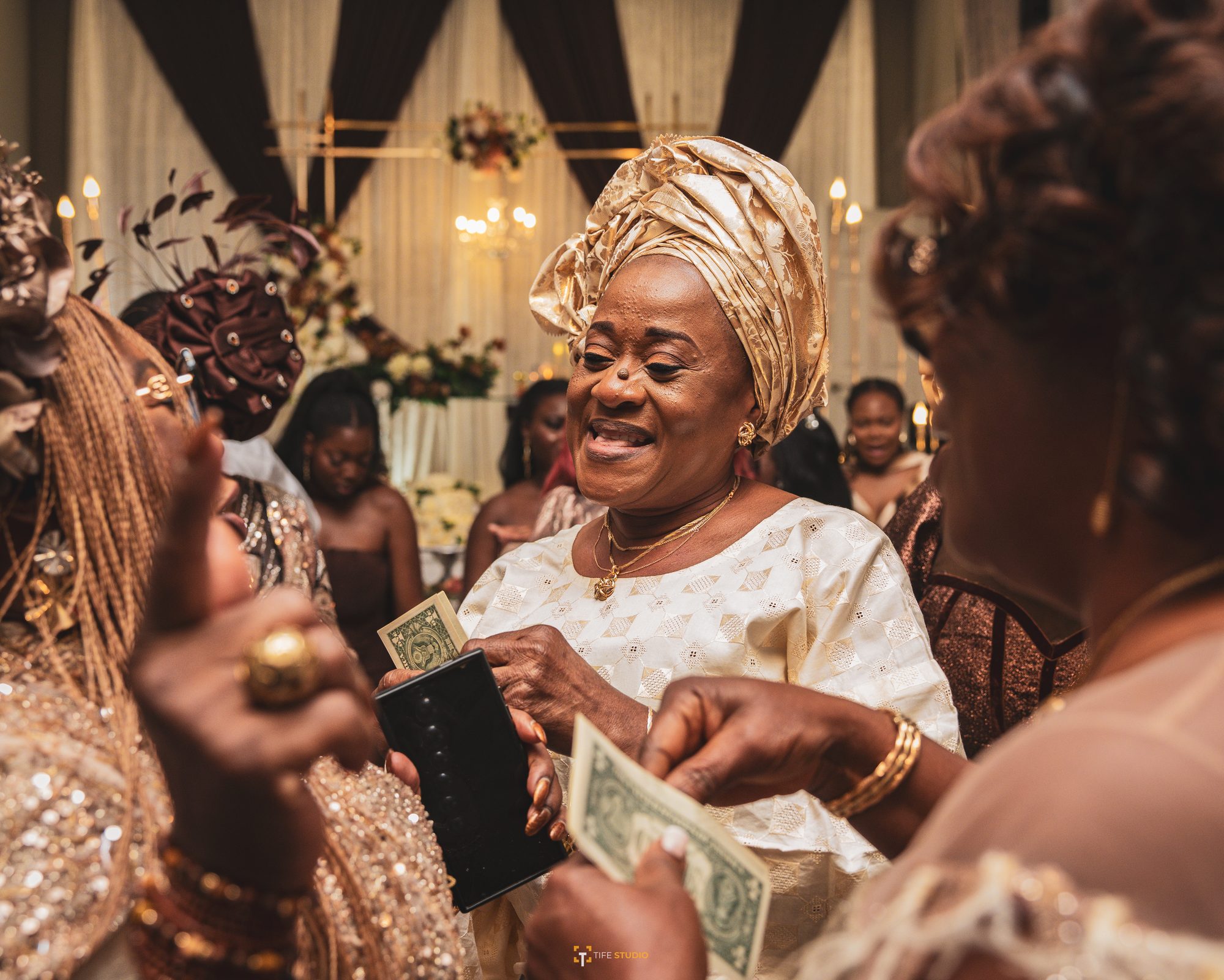 Event photography by TIFE STUDIO